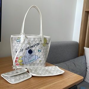 EMO shoulder bag white with graffiti